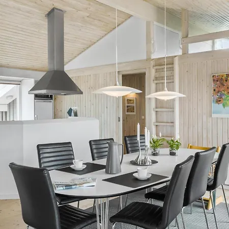 Amazing Home In Lokken With Sauna Løkken